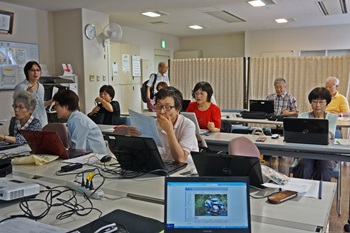 摜6